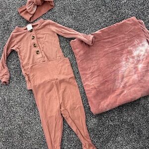 Lou Lou & Company Kids Matching Set in Dusty Pink